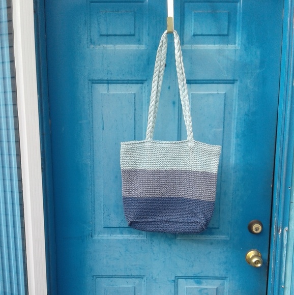 Vintage Handbags - Multi Blue Vintage Straw Bag